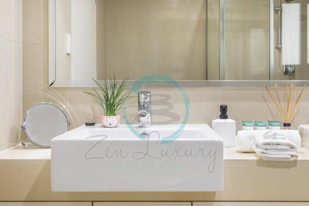 Zen Ocean Charm 3Br Luxury W/Front Apt Pool + Bbq Darwin Extérieur photo