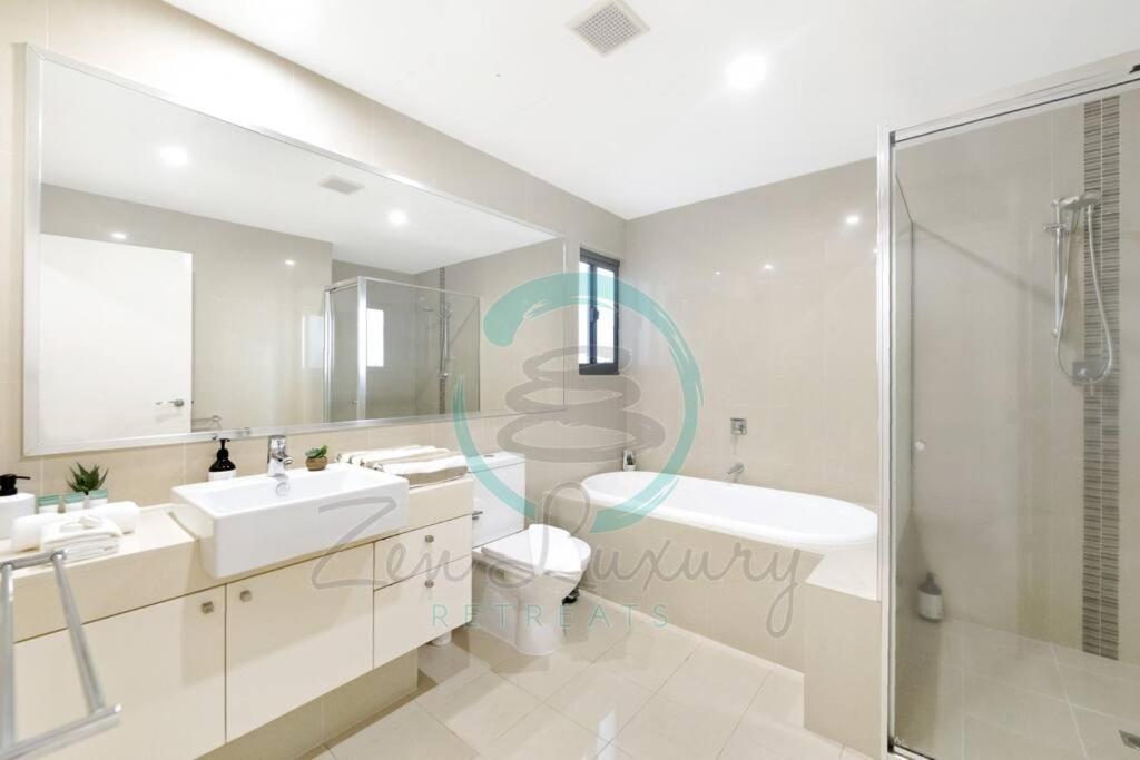Zen Ocean Charm 3Br Luxury W/Front Apt Pool + Bbq Darwin Extérieur photo