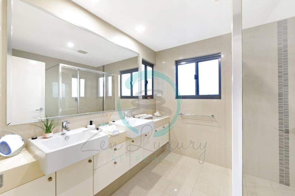 Zen Ocean Charm 3Br Luxury W/Front Apt Pool + Bbq Darwin Extérieur photo